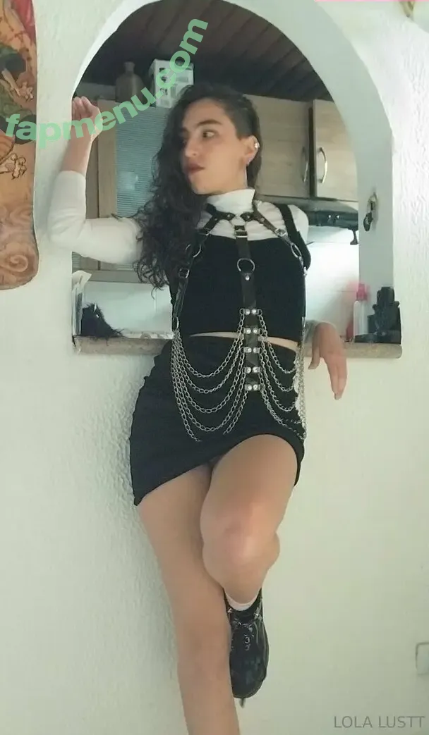 lolalustt nude photo #0002 (lylalustt)