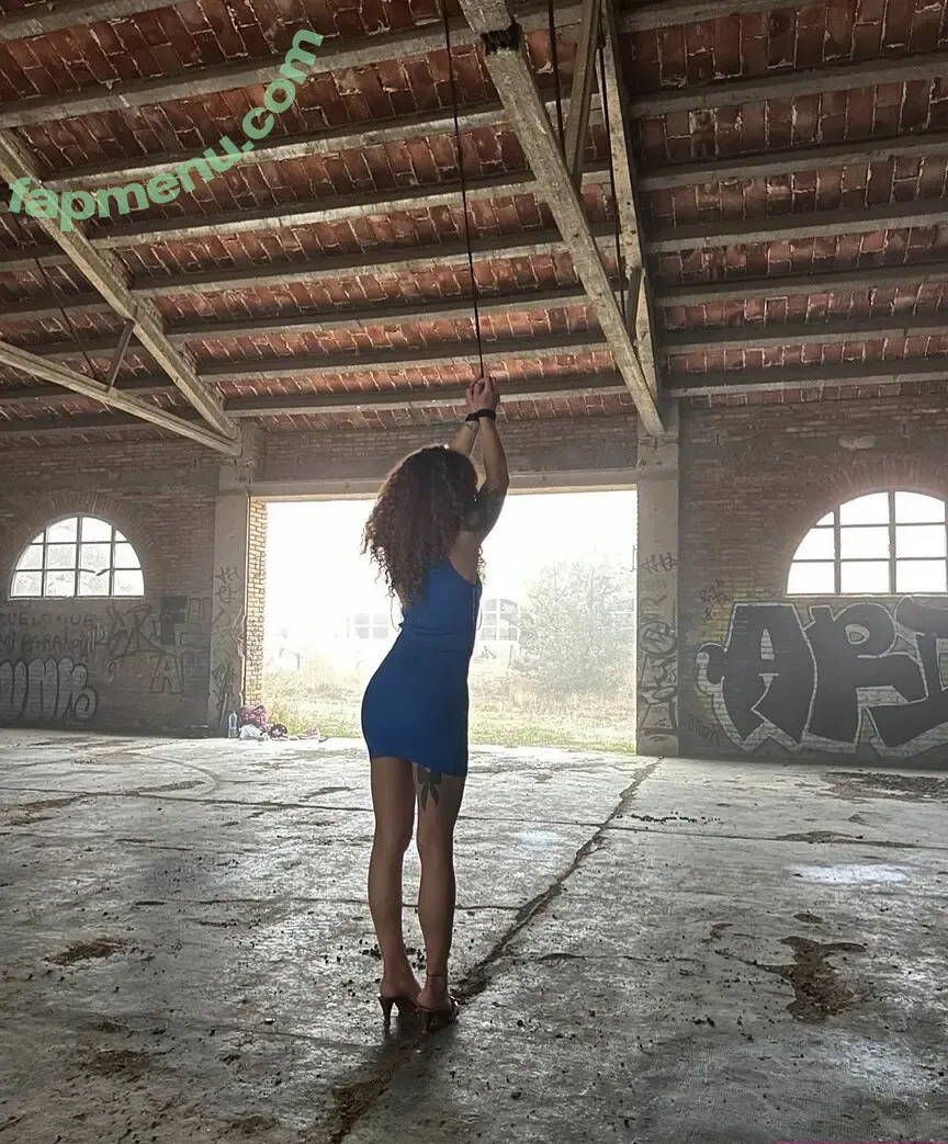 LolaMontez89 nude photo #0021 (fit_lolamontez)