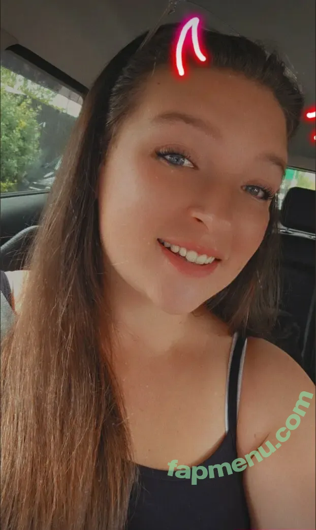 Lolarae666 nude photo #0002 (misslola_rae)