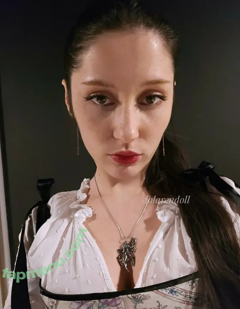 lolarendoll nude photo #0008 (holylola / lolarandall / lolaren)