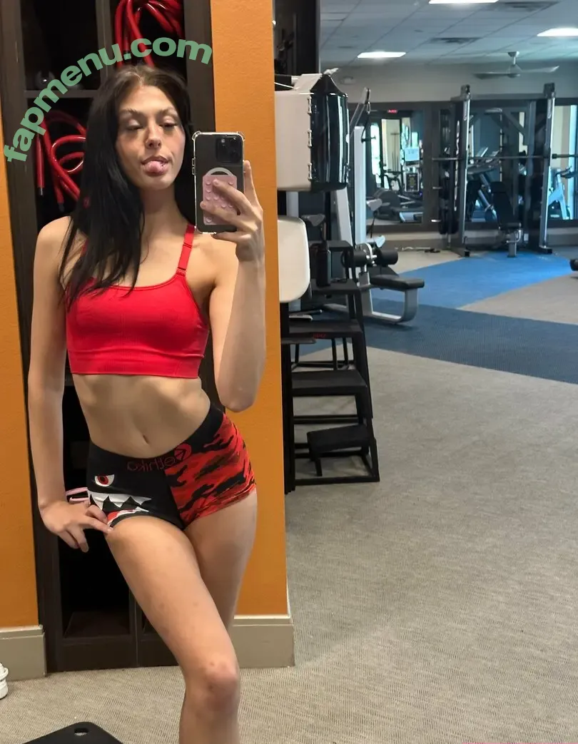 lolareyxo nude photo #0291 (itslolarey)