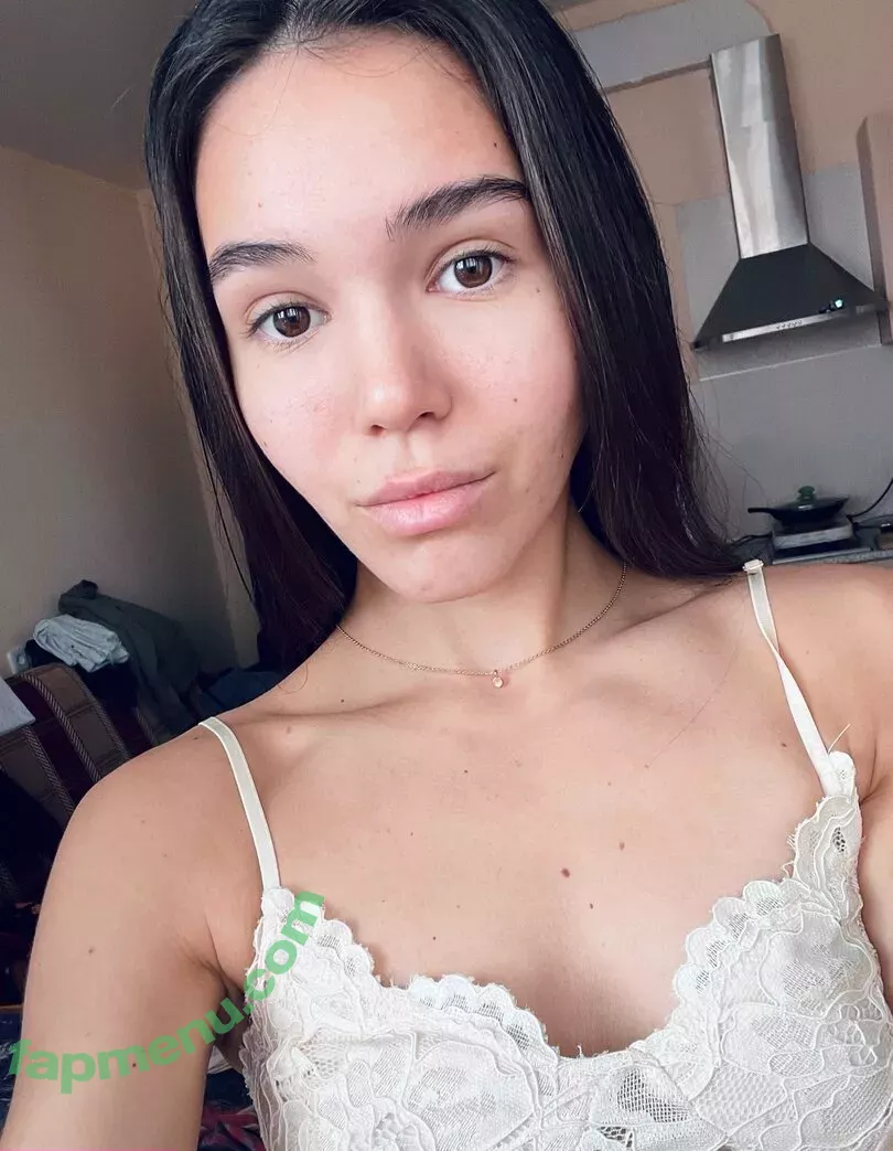 lolasweetxo nude photo #0013 (ohlolasweet)