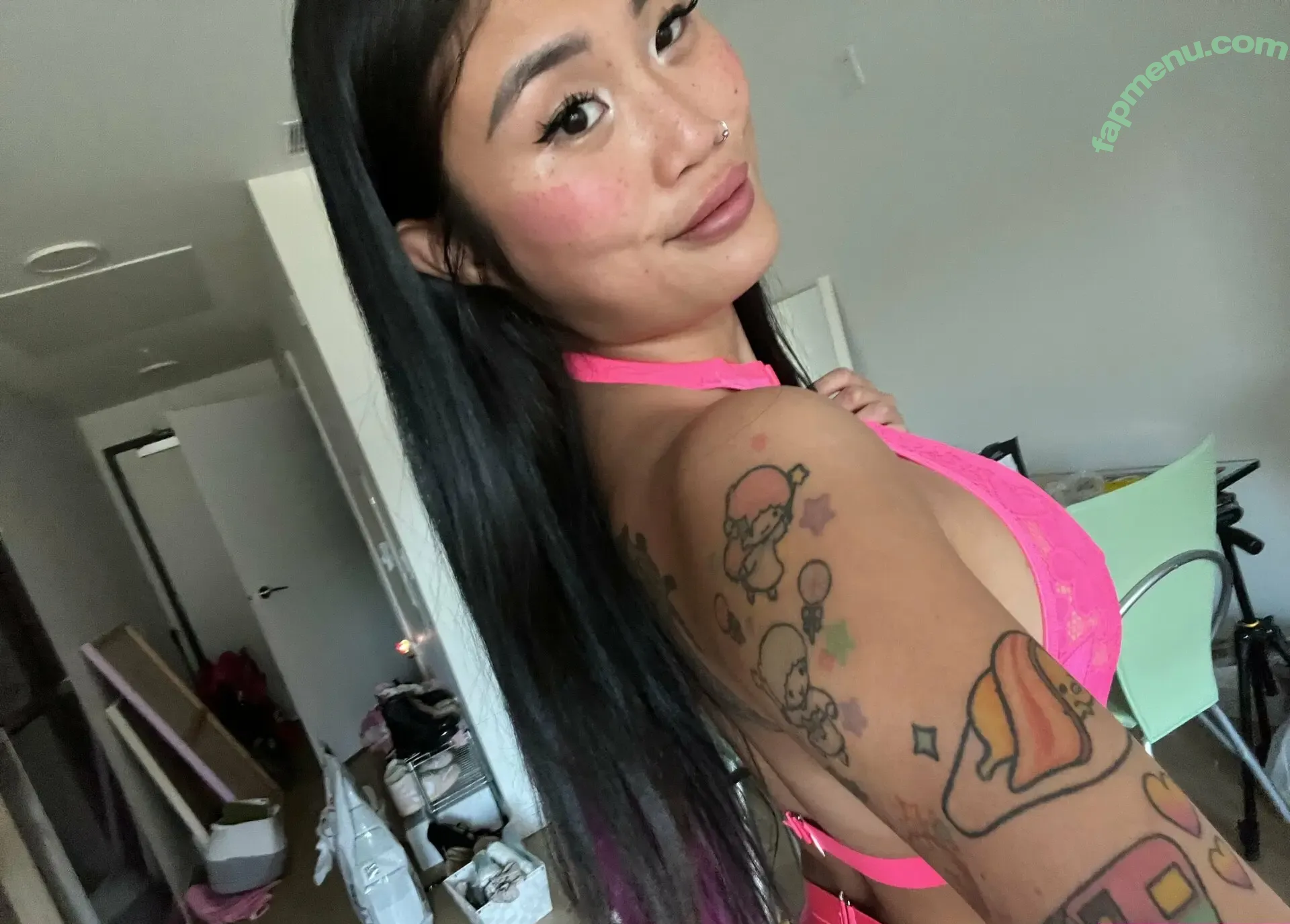 lolatessa nude photo #0672 (lolatessa)