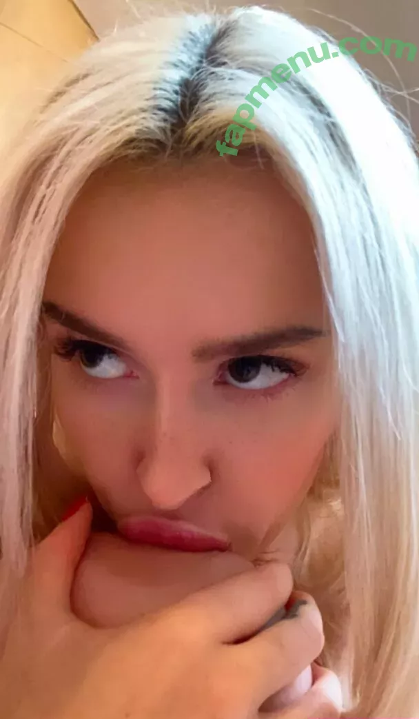 lolilealae nude photo #1304 (leastayspeachy)