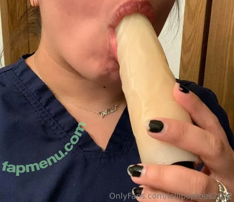 lollipoptoes nude photo #0065 (lollipoptoes2025 / the_pleasure_of_gourmands)