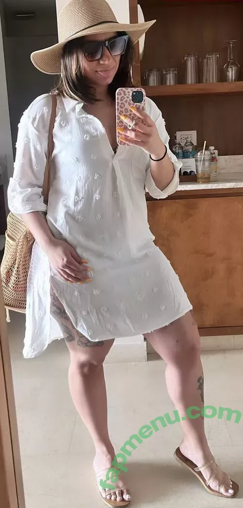 Lolo Barreiro nude photo #0007 (lolobarreiro / lolobarreiro7 / sweetandlolo)