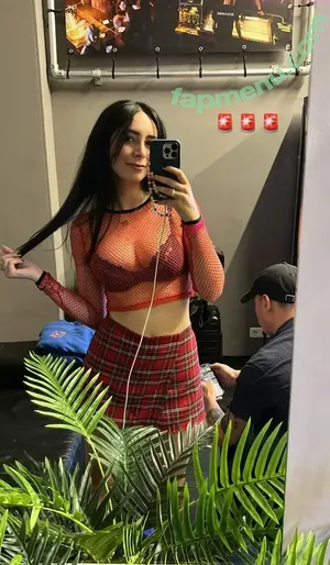 Lølø / lolo nude photo #0073