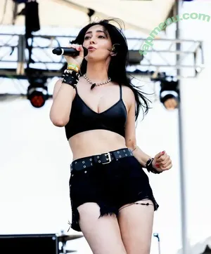 Lølø / lolo nude photo #0154