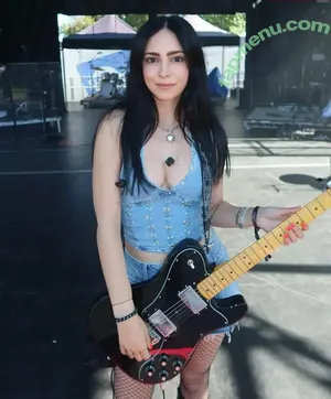 Lølø / lolo nude photo #0334