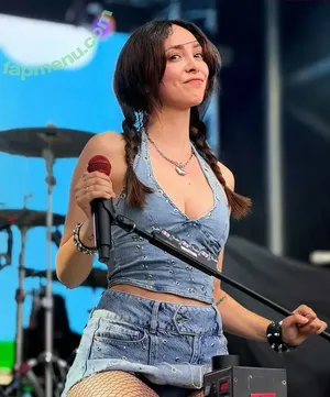 Lølø / lolo nude photo #0930