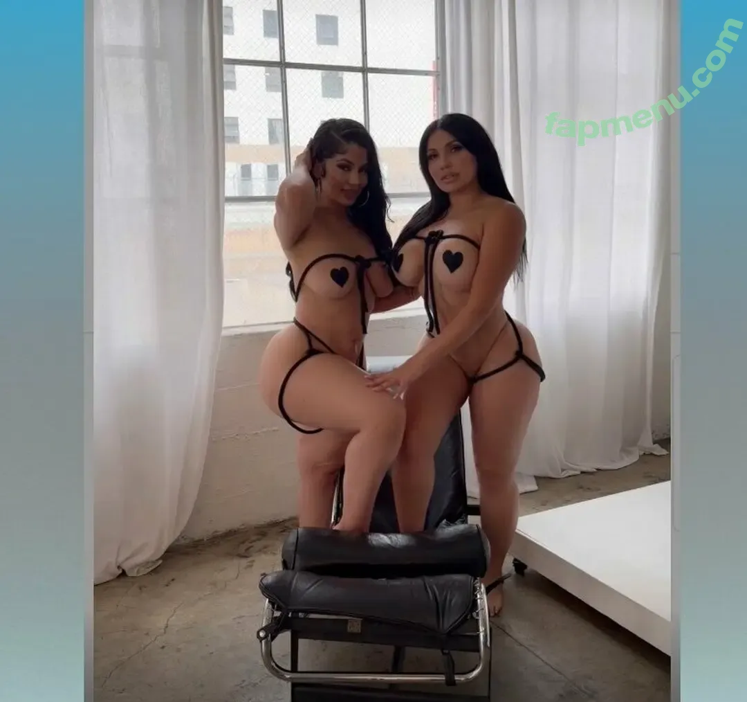 lolobuns nude photo #0047 (Lopera Lopez / lolo__bunnyy)