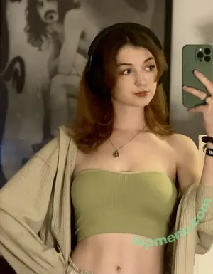 Lolwhatgod / Alyce Fleur / aly.dieu / alycefleur nude photo #0308