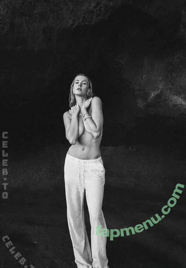 Lolydaa_ nude photo #0033 (Lola Fayada)