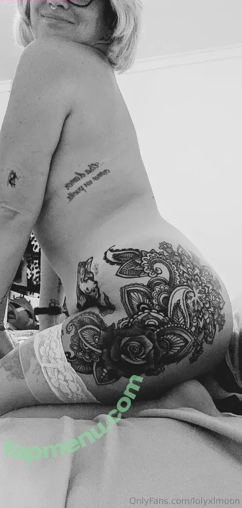 lolyxlmoon nude photo #0008 (lolamoonxd)