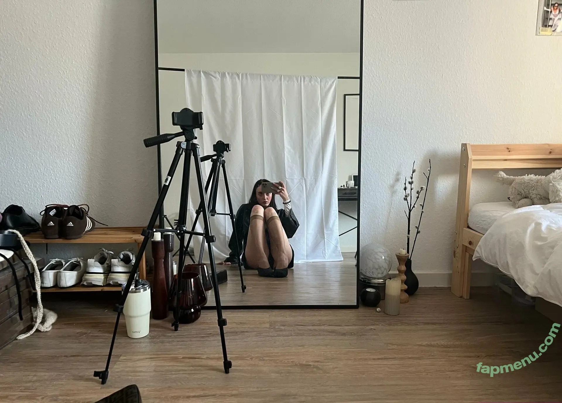 Londa nude photo #0012 (londavondue / londaxvondue)
