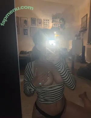 Londonplay nude photo #0036