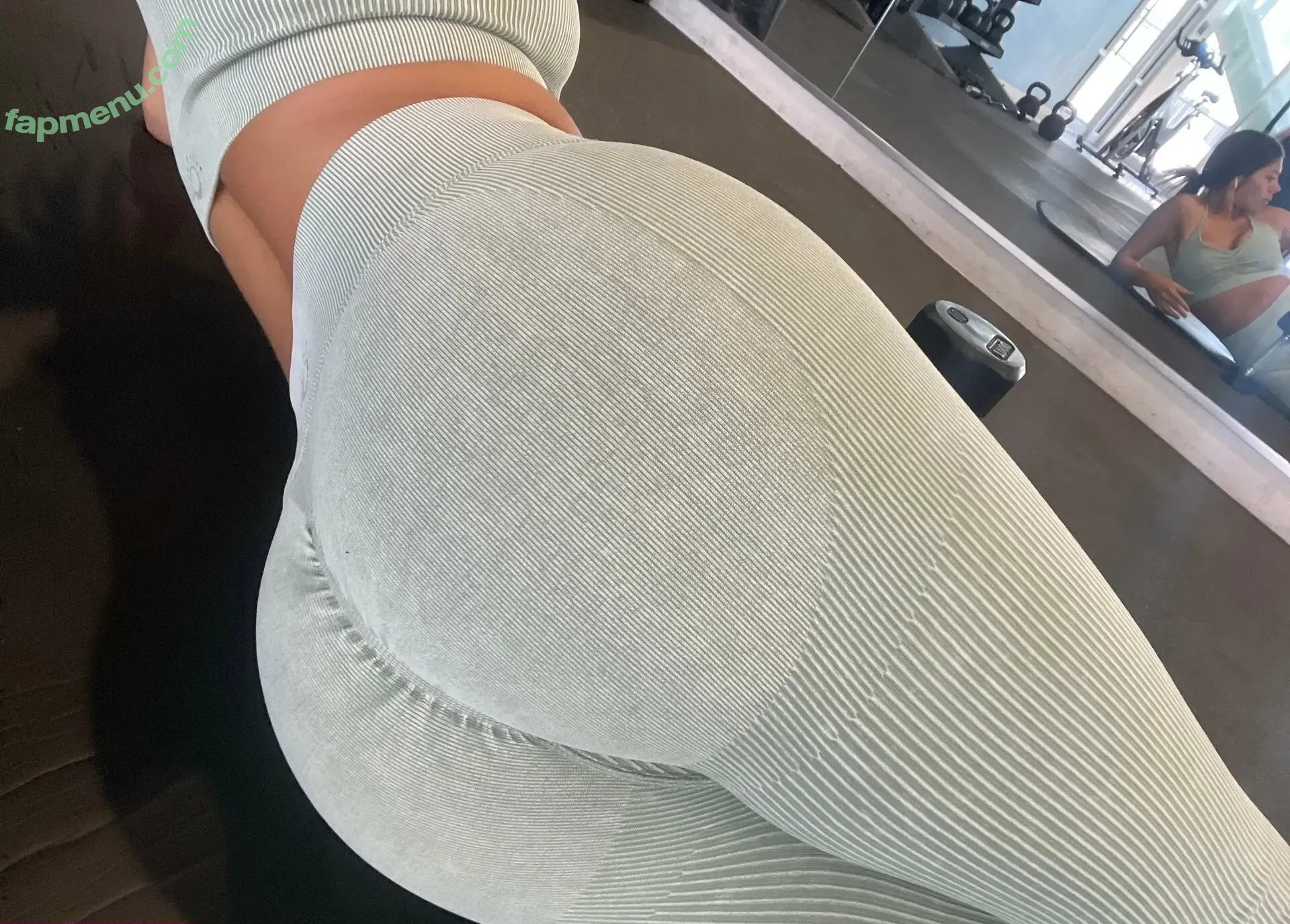 lonelykloiloveli nude photo #0042 (ilovelonely_)