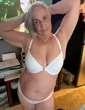 lonelylana / _lonelylana nude photo #0011