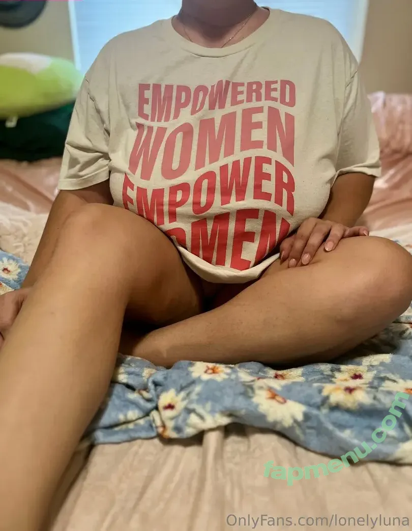lonelyluna nude photo #0037 (yourlonelyluna)