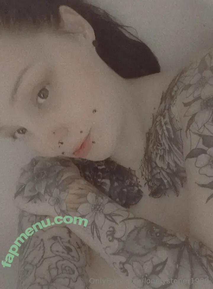 lonelystoner1999 nude photo #0002 (lonelystoner1999)
