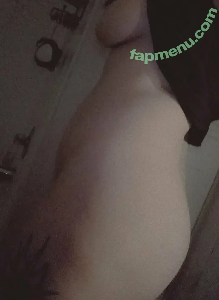 lonelystoner1999 nude photo #0006 (lonelystoner1999)