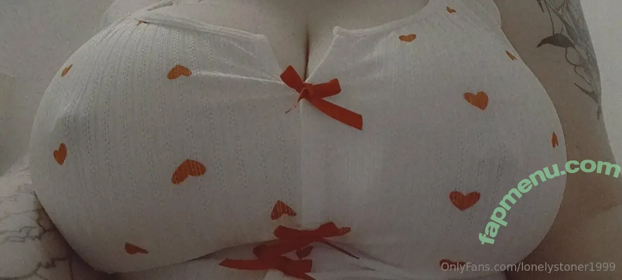 lonelystoner1999 nude photo #0022 (lonelystoner1999)