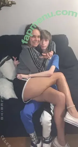 Long Neck | shelovestheneck | DaddyLongNeck / longneckk / shelovestheneck nude photo #0014