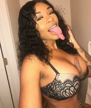 Long Tongue Fetish / _longtonguelewis / diqueentongue / longtonguelewis nude photo #0109
