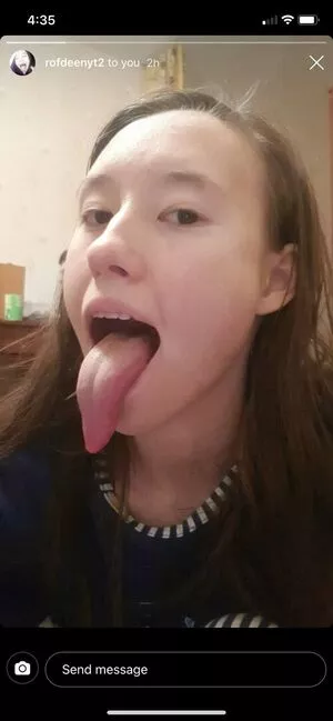 Long Tongue Fetish / _longtonguelewis / diqueentongue / longtonguelewis nude photo #0310