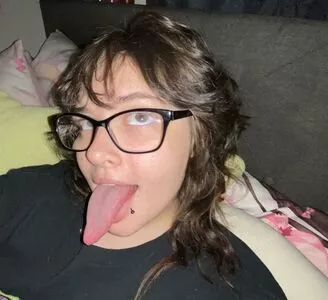 Long Tongue Fetish / _longtonguelewis / diqueentongue / longtonguelewis nude photo #0354