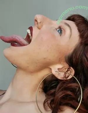 Long Tongue Fetish / _longtonguelewis / diqueentongue / longtonguelewis nude photo #0432