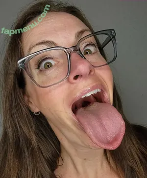 Long Tongue Fetish / _longtonguelewis / diqueentongue / longtonguelewis nude photo #0462