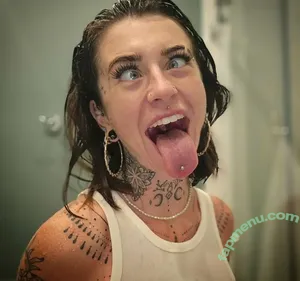Long Tongue Fetish / _longtonguelewis / diqueentongue / longtonguelewis nude photo #0464