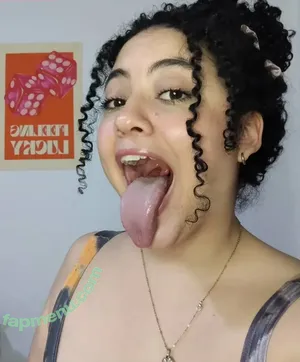 Long Tongue Fetish / _longtonguelewis / diqueentongue / longtonguelewis nude photo #0506