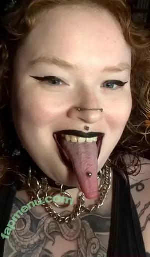 Long Tongue Fetish / _longtonguelewis / diqueentongue / longtonguelewis nude photo #0527
