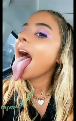Long Tongue Fetish / _longtonguelewis / diqueentongue / longtonguelewis nude photo #0552