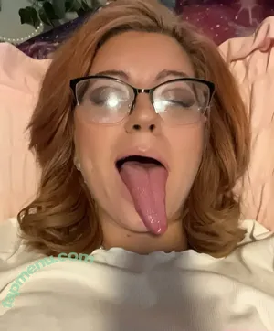 Long Tongue Fetish / _longtonguelewis / diqueentongue / longtonguelewis nude photo #0629