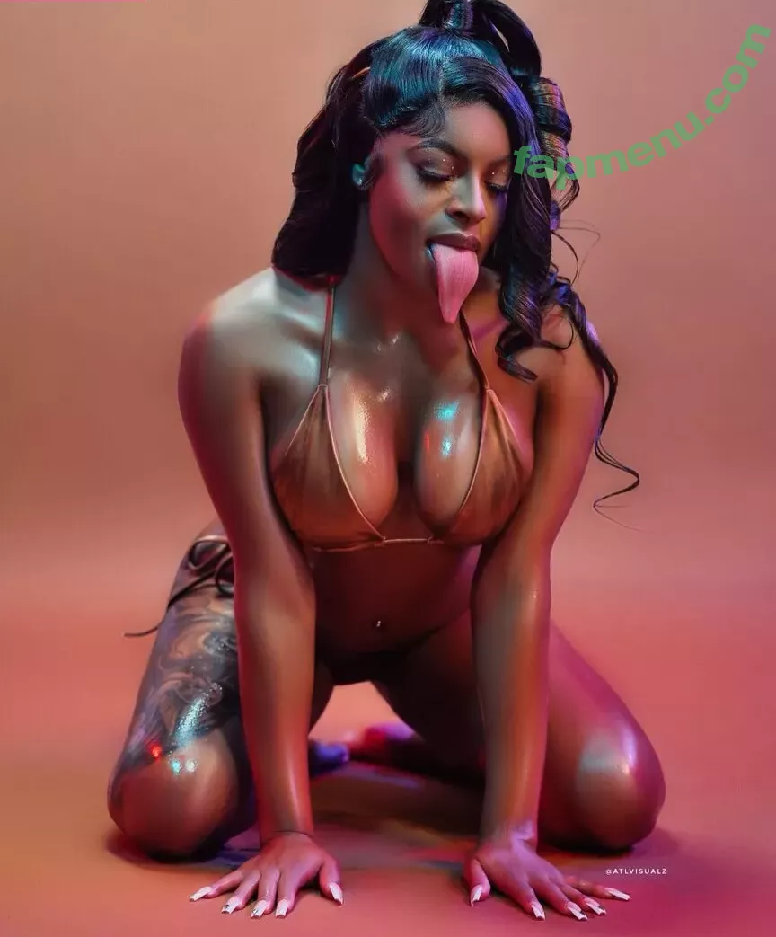 Long Tongue Fetish nude photo #0018 (_longtonguelewis / diqueentongue / longtonguelewis)