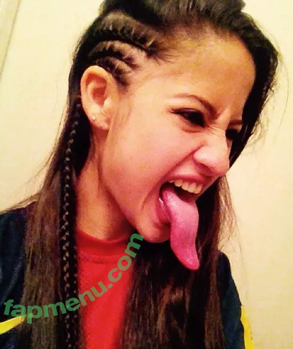 Long Tongue Fetish nude photo #0060 (_longtonguelewis / diqueentongue / longtonguelewis)
