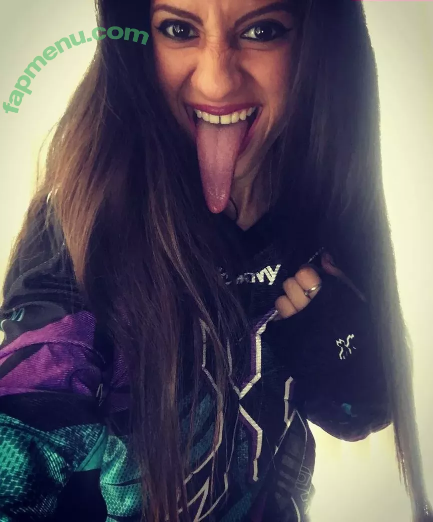 Long Tongue Fetish nude photo #0068 (_longtonguelewis / diqueentongue / longtonguelewis)