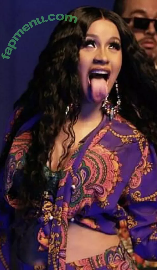 Long Tongue Fetish nude photo #0088 (_longtonguelewis / diqueentongue / longtonguelewis)