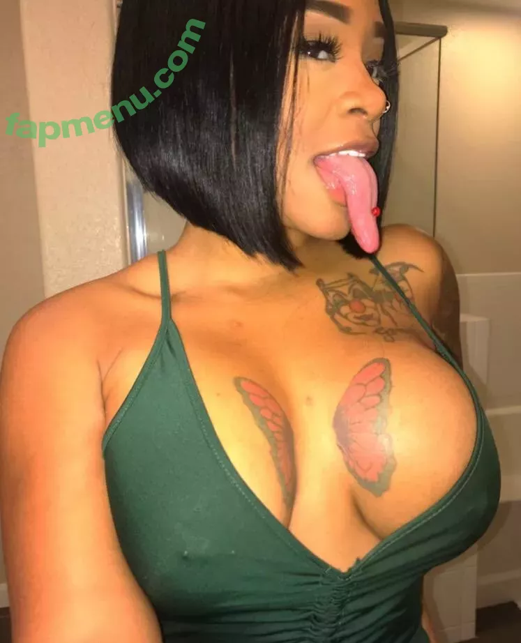 Long Tongue Fetish nude photo #0101 (_longtonguelewis / diqueentongue / longtonguelewis)