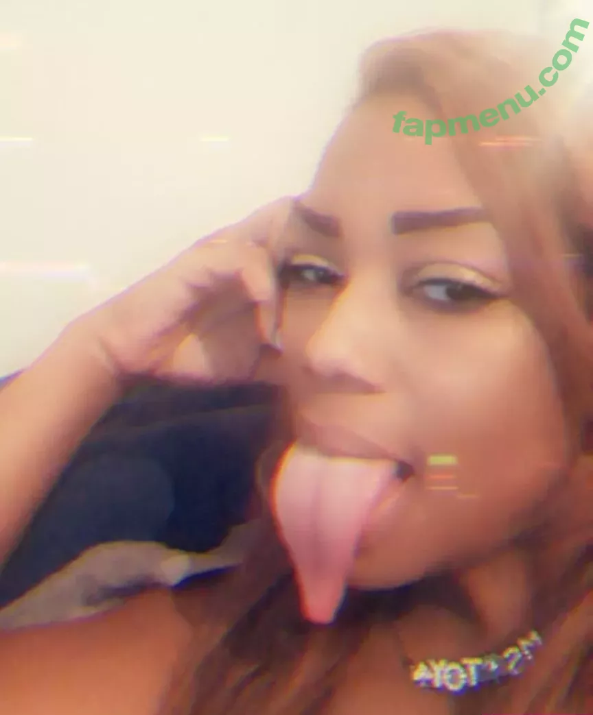 Long Tongue Fetish nude photo #0118 (_longtonguelewis / diqueentongue / longtonguelewis)