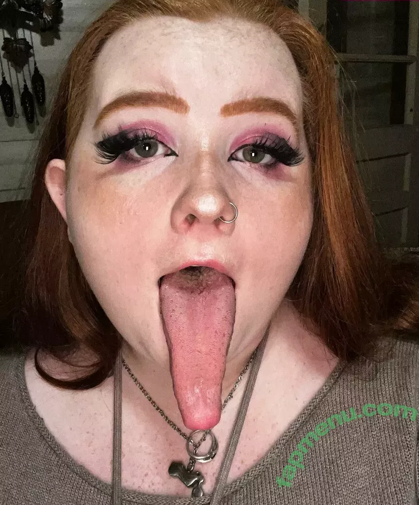 Long Tongue Fetish nude photo #0210 (_longtonguelewis / diqueentongue / longtonguelewis)