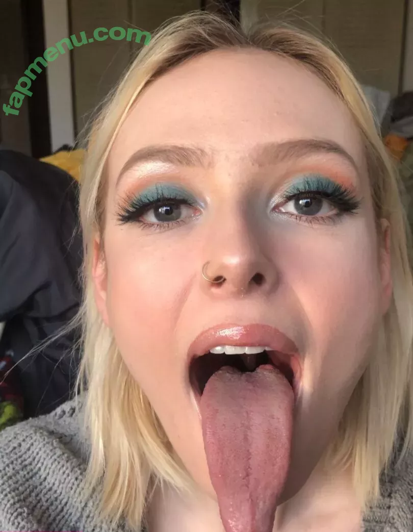 Long Tongue Fetish nude photo #0317 (_longtonguelewis / diqueentongue / longtonguelewis)