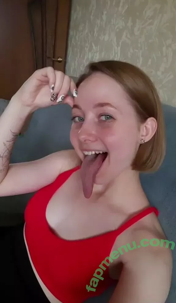 Long Tongue Fetish nude photo #0325 (_longtonguelewis / diqueentongue / longtonguelewis)