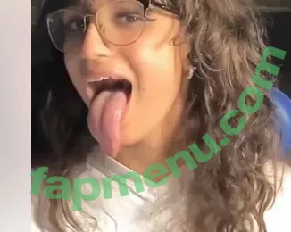 Long Tongue Fetish nude photo #0333 (_longtonguelewis / diqueentongue / longtonguelewis)