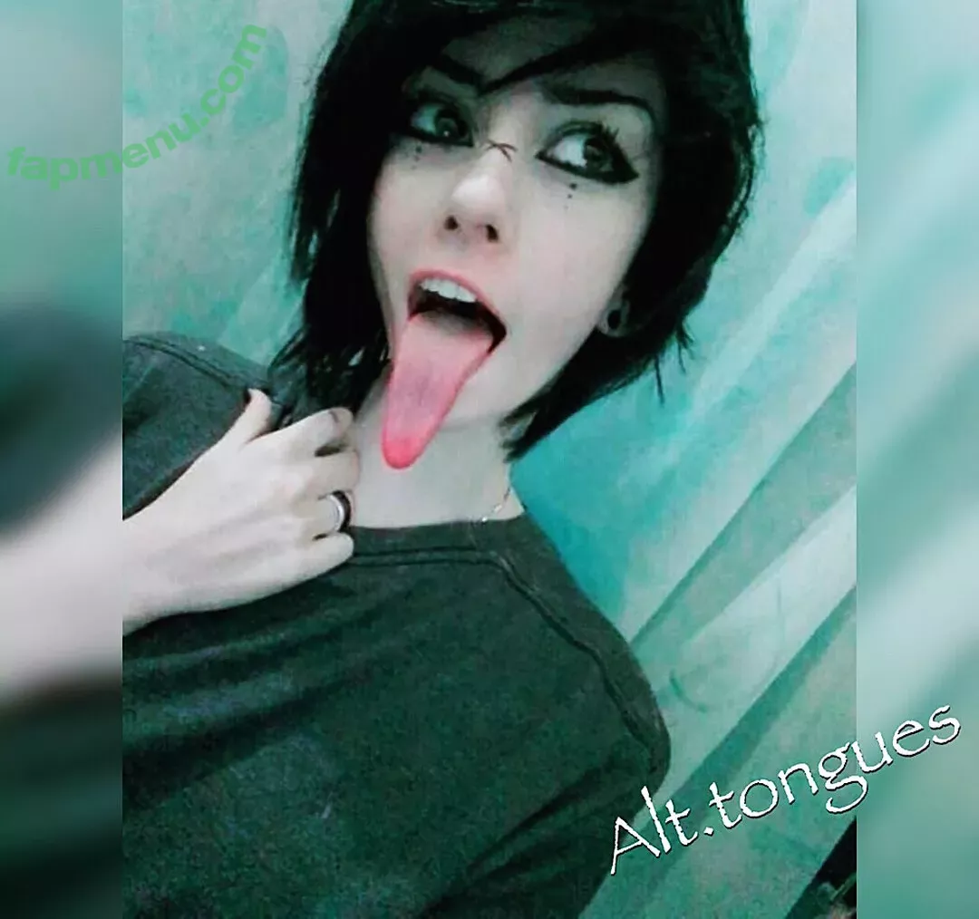 Long Tongue Fetish nude photo #0342 (_longtonguelewis / diqueentongue / longtonguelewis)