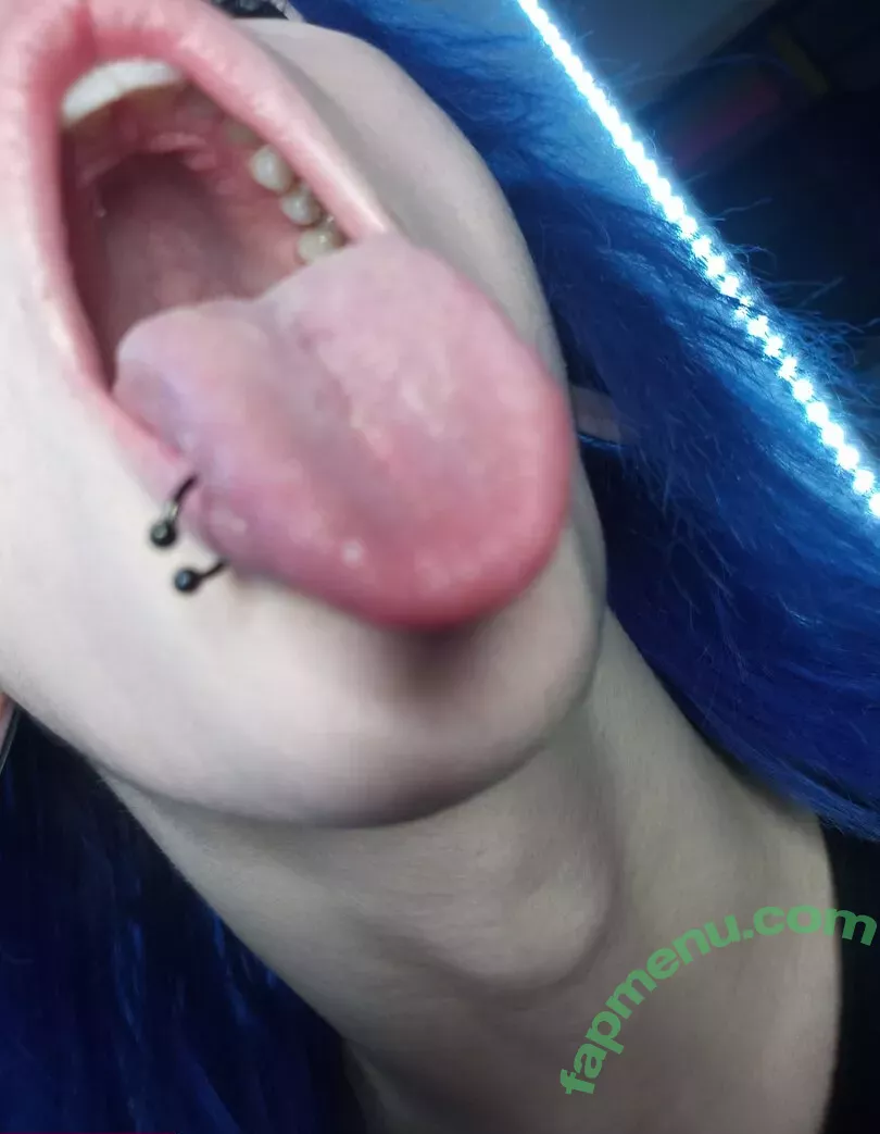 Long Tongue Fetish nude photo #0344 (_longtonguelewis / diqueentongue / longtonguelewis)