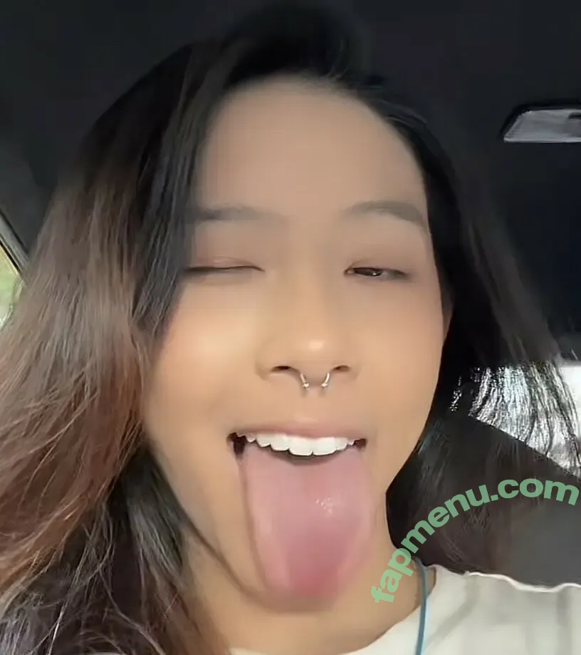 Long Tongue Fetish nude photo #0420 (_longtonguelewis / diqueentongue / longtonguelewis)